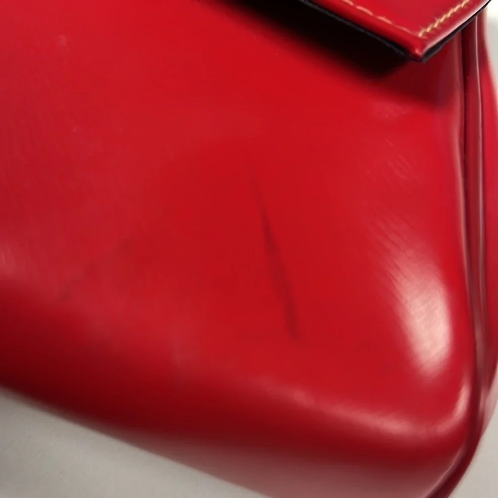 Vintage Red Leather Turnlock Clutch Bag